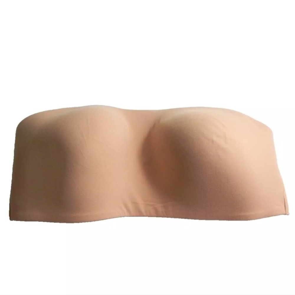 Victoria's Secret Nude Strapless Seamless Bandeau Bra